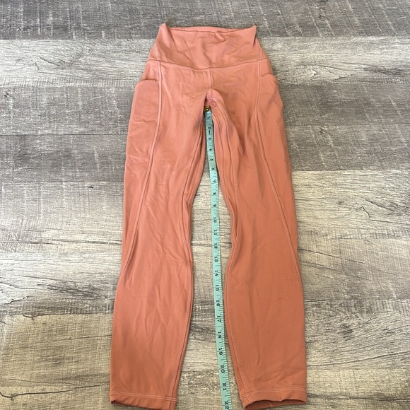 Lululemon high rise Align pants with pockets - Picture 4 of 8